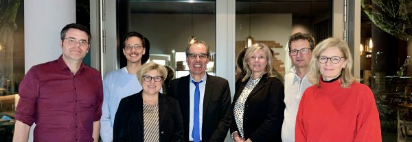 Foto: Der Vorstand des Fördervereins von links: Stefan Bellemann, Adrian Müller, Ulrike Bender, Uli R. Liebler, Katja Wiegand, Jens Fischer, Simone Groß Vorstand Förderverein